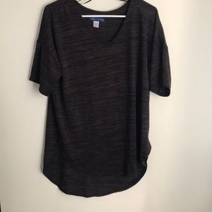 Multi colored grey/black top